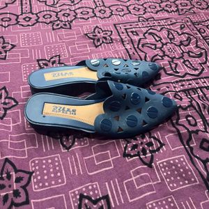 Flats For Women