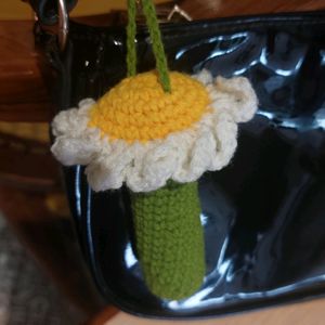 Daisy Lipbalm Holder