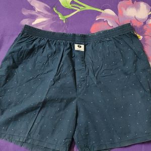 Symbol Brand Xl Size Short