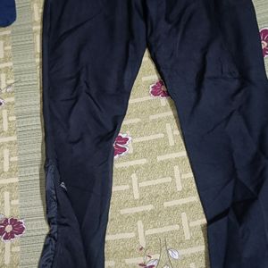 Very Gud Condition Trouser Reson For Sell Size