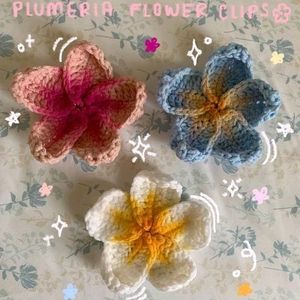 3 Crochet Clips