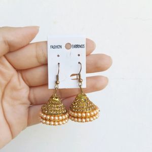 Gold Earrings ✨