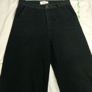 black flared jeans