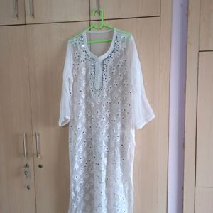 Mirror  DESIGN CHICKEN KARY KURTI