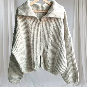 Barbell Cable Knit Sweater