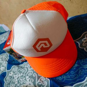 🇩🇰🧢Sol's New Cap🧢🇩🇰