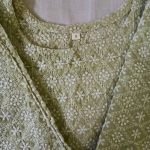 Beautiful Chikankari Kurti