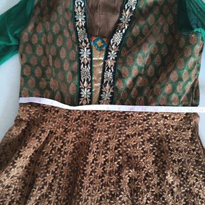 Anarkali Kurti And Duppata.