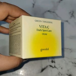 Goodal Green Tangerine VitA-C Dark Spot Cream