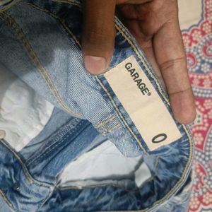 😍 Mom Jeans branded ( Garage brand )