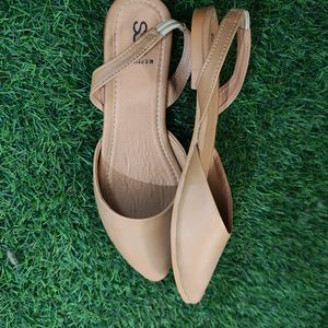 Pointed Flats From SSS