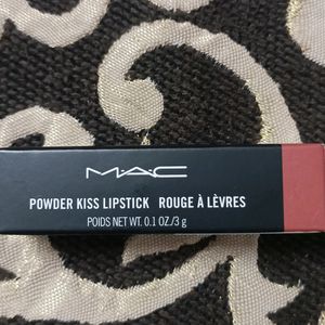 MAC LIPSTICK