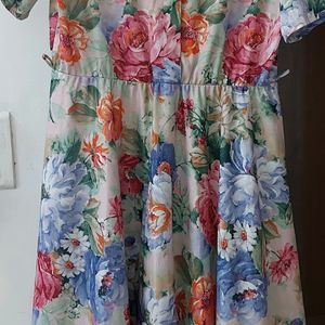 New Brand Beautiful  Floral Frock 44 Size