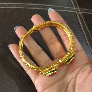 Combo Of Gorgeous Traditional Maang Teeka And Kada