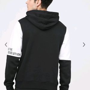 Highlander Men Black Printed Hoodie Sweatshirt