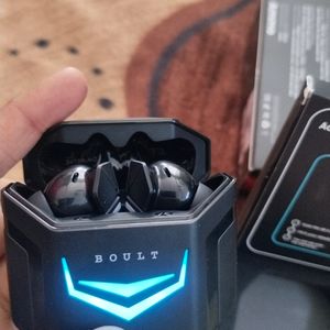 Boult Wireless Earbuds