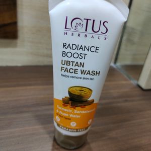 Lotus Herbals Facewash