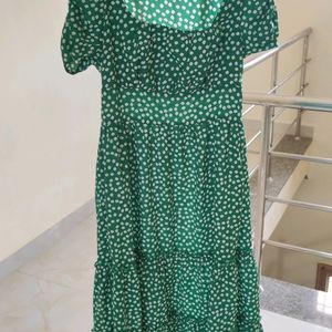 Square Neck Green Midi Dress