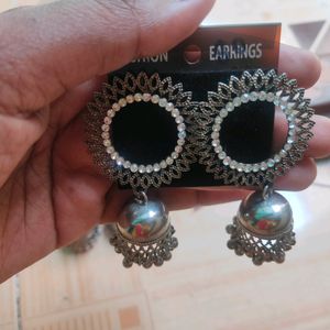 Fashion Earrings