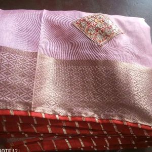 Women Beautiful Zari Border Sari With Blouse Piece