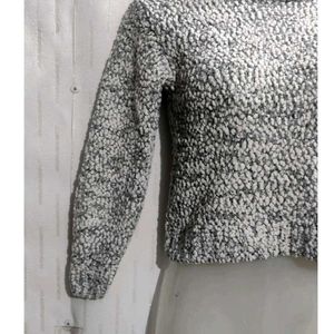 Soft sweater For Girl's