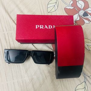 PRADA BLACK SUNGLASSES