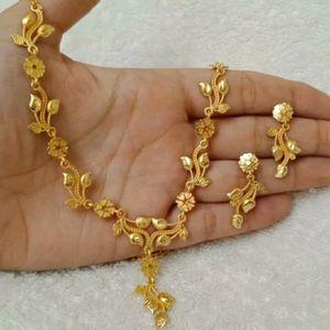 Gold Plated Jewellry Set For Women and girl