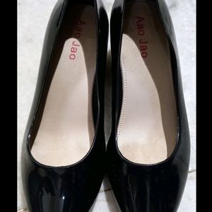 ONE TIME USED BALLY HEELS