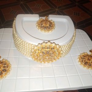 Fancy Peral Choker Set