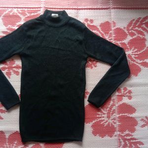 New Black Turtleneck Pullover