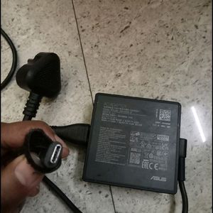 ASUS LAPTOP CHARGER NEW AND ORIGINAL 90 WATT