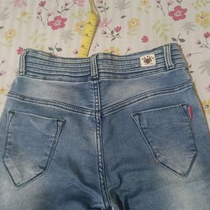 Stylish Jeans For Girls/Women