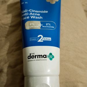 Derma Co Sali-sinamide Facewash