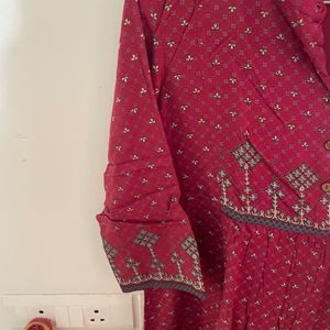 Beautiful Short Kurti From Max