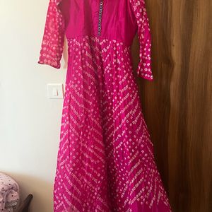 Bandhani Anarkali With Contrast Dupatta