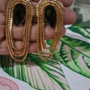 Gold N Black Earings