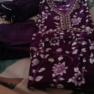 Only 750 Rs Kurta Set