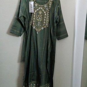 PARTY WEAR KURTI SET