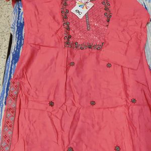 Pink New Kurti With Sequence And Thread Work