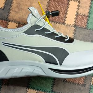 PUMA Walking (Casual) SHOES