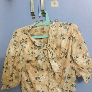 Floral frilled blouse