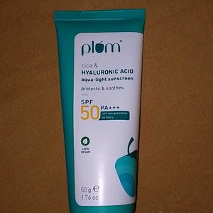 Plum facewash and sunscreen combo