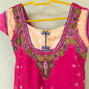 💗pink Kurti💗