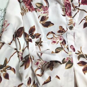 Off White XL Floral Tunic With Foldable Sleeves