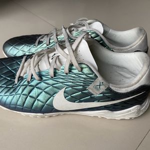 Nike Legend Football Shoes - With Free Accessories