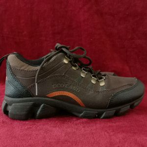 Outdoors Shoes For Men