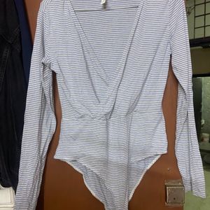 H&M Wrap Over Bodysuit Size (M)