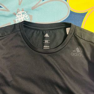 Addidas Training Vest with Airfree technology