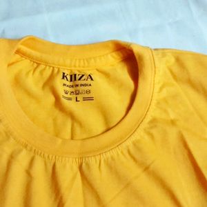 A Beautiful Yellow Casual Tshirt