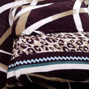 Bed Sheet With Pillow Cover